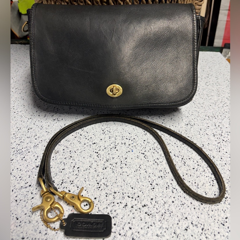 VTG Coach Convertible Clutch 9635 Black Leather Brass Shoulder Bag 80s NYC